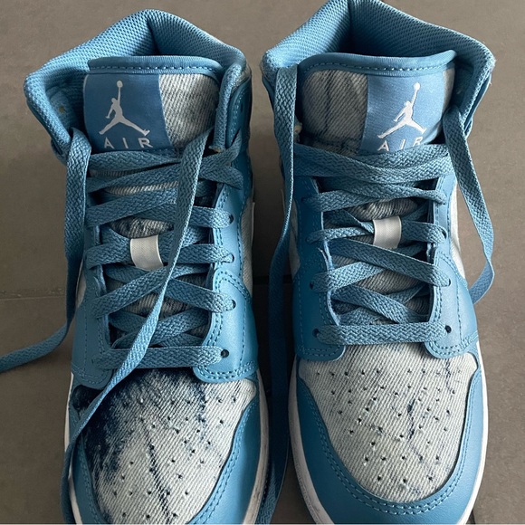 Jordan 1 Mid “Washed Denim” 5.5Y / 7W - Picture 6 of 6